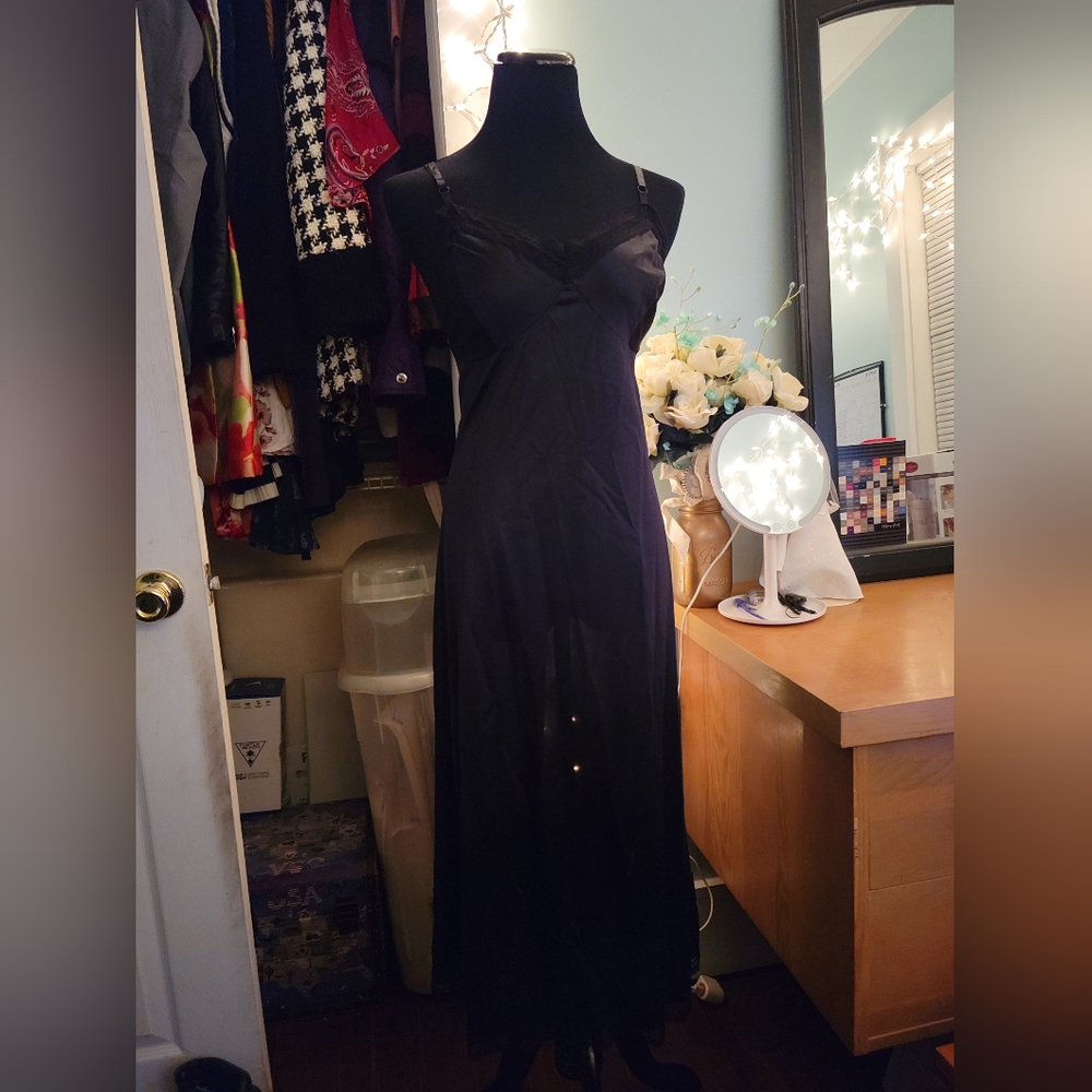 Vintage Janelle of California Long Black Lace Night Slip Dress Lingerie Gown - Picture 8 of 8